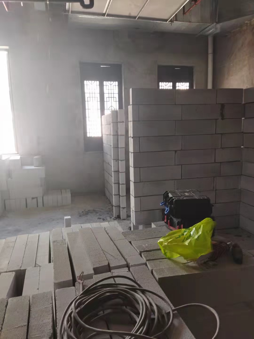 加气砖隔墙施工细节